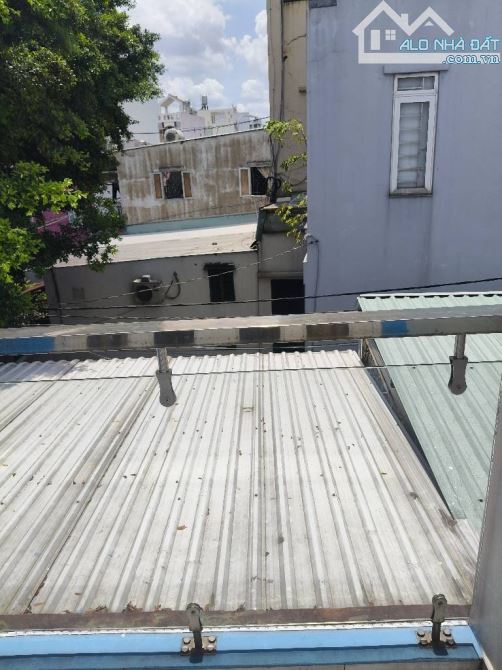 HXH 7 CHỖ VÀO NHÀ CÁCH 30M LÀ NGUYỄN ẢNH THỦ - 5