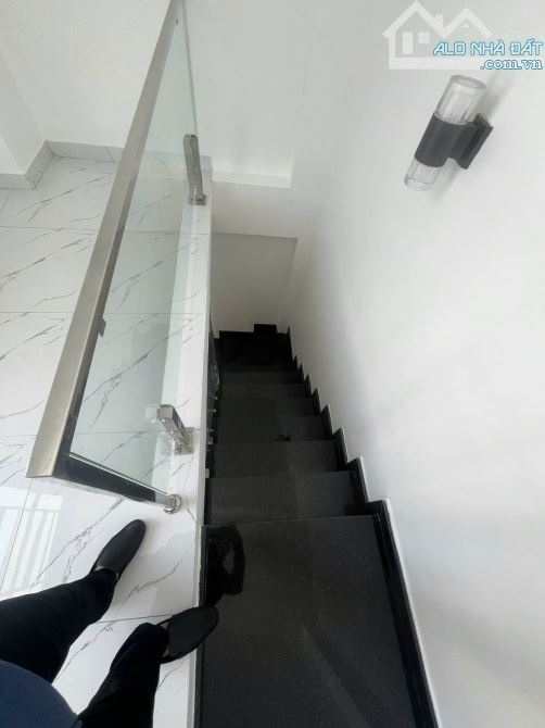 Nhà Đường Nội Bộ Phạm Văn Chí - Lửng 2 Lầu ST - Nhà mới - 5