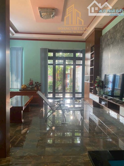 BÁN NHÀ MÊ MẶT TIỀN ĐƯỜNG LƯƠNG ANH QUANG - DT:7x25m- full thổ cư - giá:7,5 tỷ - 5