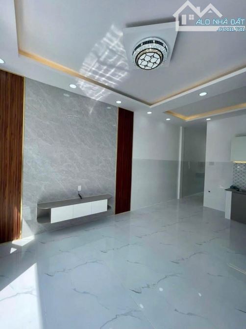 GẤP ! Bán nhà c4 mới ở Tân Thông Hội Củ Chi 5x20 ( 101m2 ) 930 TRIỆU Sổ hồng riêng sẵn - 5