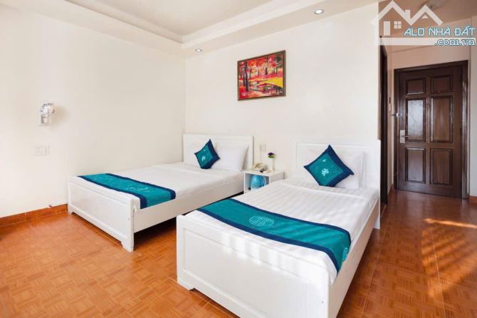 BÁN KHÁCH SẠN 9 TẦNG – 21 PHÒNG – LÊ ĐẠI HÀNH, NHA TRANG CÁCH BIỂN 600M.DT 74M NGAG 4,9M - 5