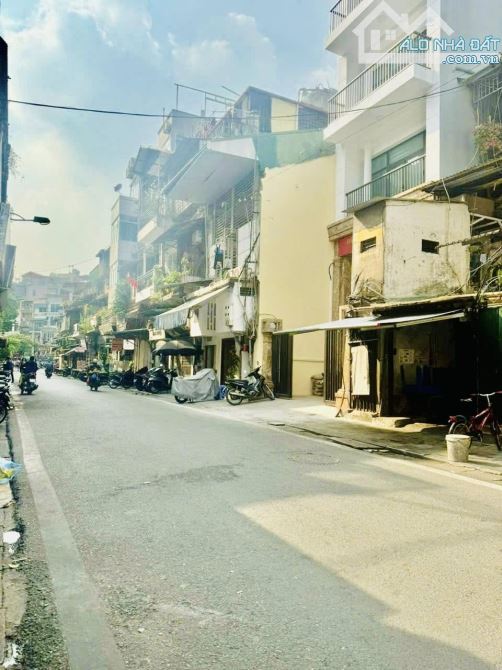 Bán Nhà Mặt Phố Quận Hoàn Kiếm 140m2-3T MT5m Vỉa Hè 64 Tỷ Nguyễn Văn Tố. - 5