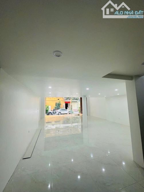 Bán căn Shop chân đế tòa Chung cư C2 Xuân Đỉnh, vỉa hè oto tránh, kinh doanh đa ngành nghề - 5