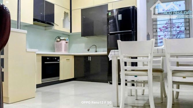 Quận 2- Nhà 4 tầng – 75m² – Mặt tiền đường rộng 7m – chỉ 100m ra Lê Văn Thịnh - 10.5 tỷ - 5