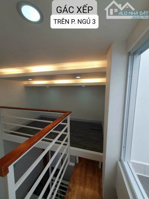 Bán nhà mini house xinh thông minh, 3 tầng Trần Quý Cáp, DT 40m2 có 2.7 tỷ, 60 triệu/m2 - 5