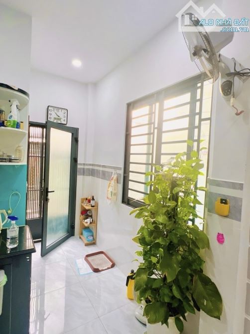 Phố ẩm thực Nguyễn Nhữ Lãm, Tân Phú, hẻm xe hơi thông, 2 tầng đẹp. - 5