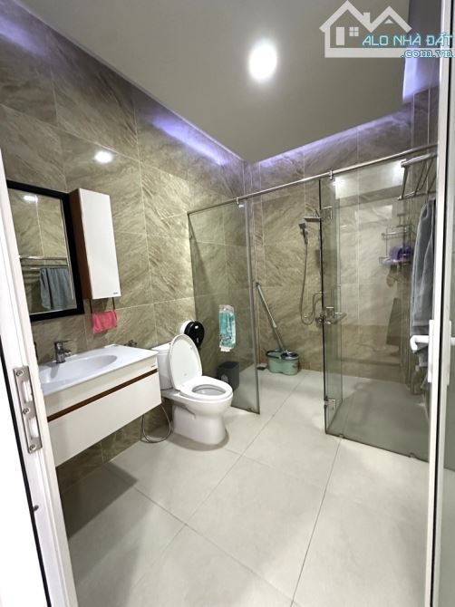Biệt thự 6 Tầng hẻm 1/ thông đường THẠNH XUÂN 21, Thới An, Q12, Dt 103m2 (7.5 x 15). - 5