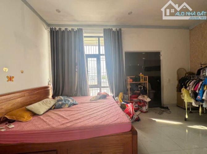 BÁN NHÀ LẦU SỔ RIÊNG TRẢNG DÀI - 2,5TY - 5