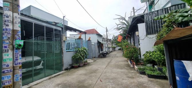 Bà Điểm(XTT-HM) bán 2.227m2 phủ hồng ngang 30m cách đường Phan Văn Hớn chỉ 350m giá 11,5tỷ - 5