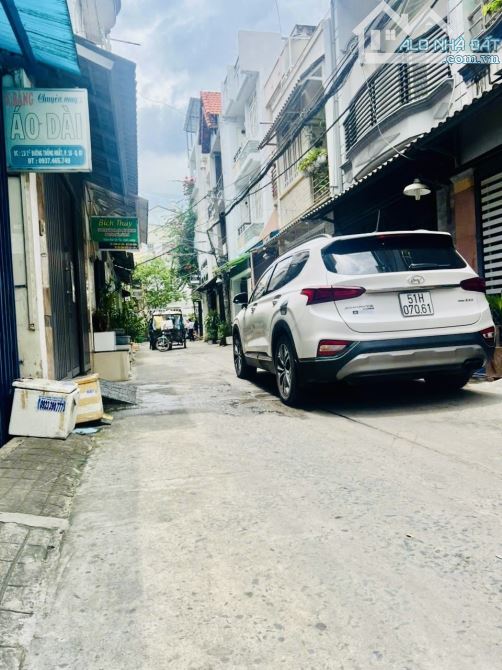 Gò Vấp, hẻm 6M thông , gần Lotte Mart, City Land, 5.x Đồng, 4 tầng - 5