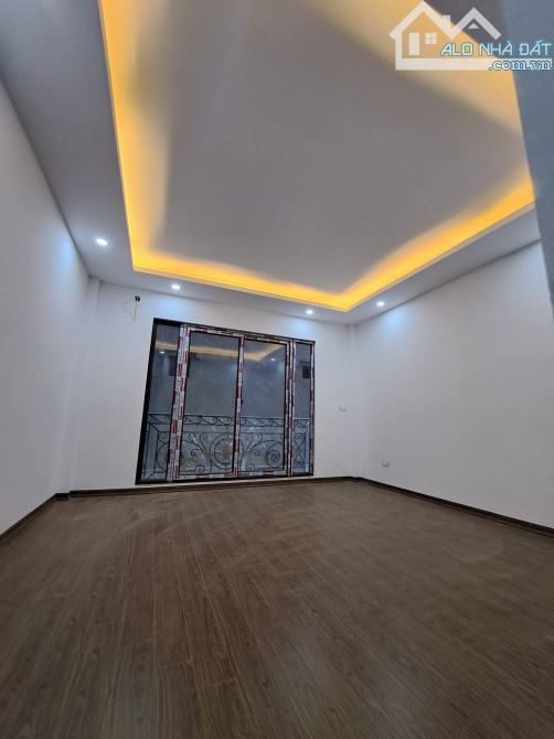 BÁN NHÀ MỚI TOANH_THANG MÁY_AN SINH ĐỈNH_PHỐ ĐỘI CẤN_BA ĐÌNH_34m2_CHỈ 8 TỶ - 5