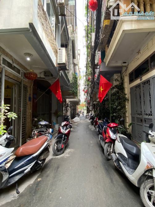 CẦN BÁN NHÀ 5 TẦNG, MỖ LAO, HÀ ĐÔNG, DT 31M2, MT 3.8M, GIÁ 9.25 TỶ, Ô TÔ - 6