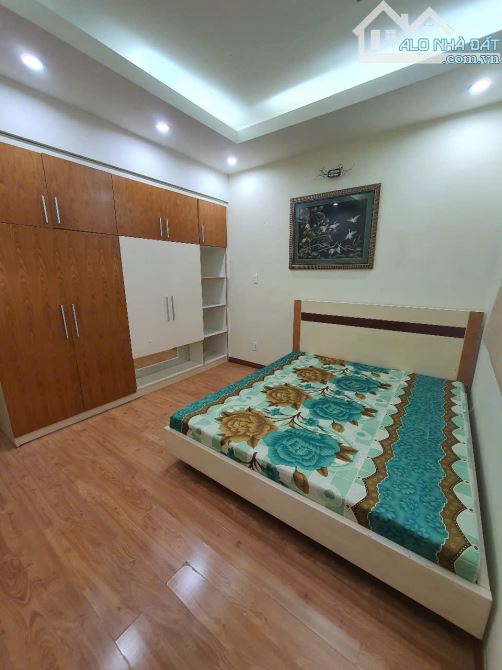 Bán Nhà MT KDC ĐỒNG Diều - 4m x 19.75m - 79m2- 3 Lầu - 4PN -5WC - F4 Q8 - 6