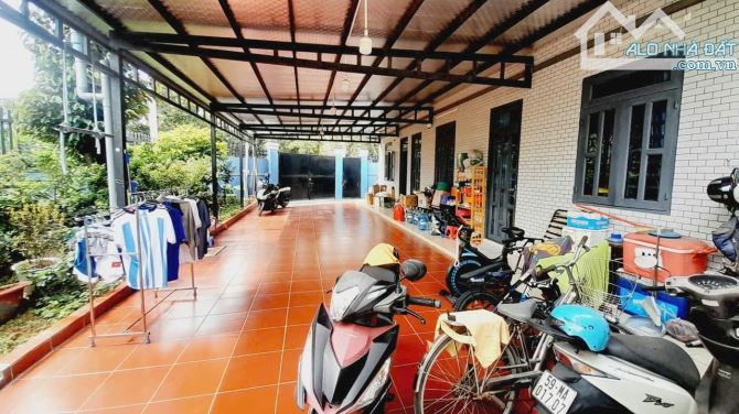 BÁN GẤP NHÀ LÊ VĂN VIỆT,LONG THẠNH MỸ, THỦ 368M2 ( 17 XE 24 ) ÔTÔ VÀO NHÀ - GIÁ 20 TỶ 500. - 6
