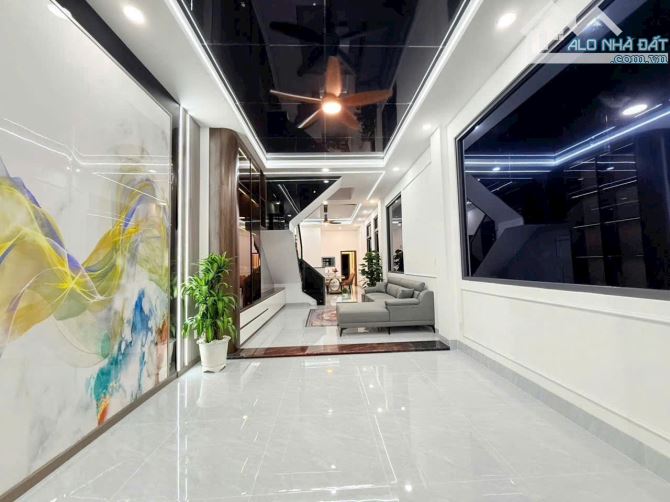 Biệt thự 100m2, 2 mặt tiền.view đỉnh có 5 phòng, giá rẻ hiếm chỉ 6,x tỷ - 6