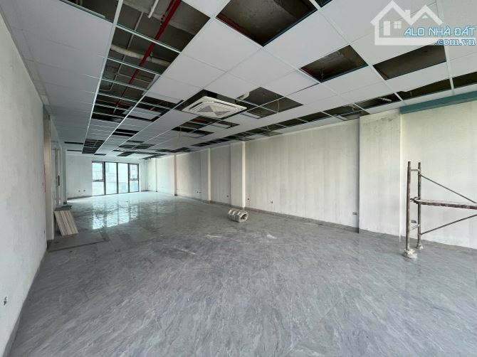 Cho thuê văn phòng tại Nguyễn Xiển - Mới Toanh DT 140m2 ô tô đỗ cửa, giá rẻ - 6