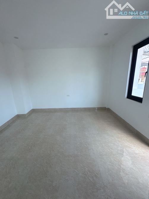 BÁN NHÀ NGỌC LÂM- DT 40M2- 5 TẦNG- Ô TÔ QUA CỬA- CHỈ 7 TỶ- CỰC HIẾM! - 6