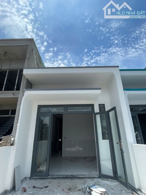 HẠ GIÁ 100 TRIỆU BÁN GẤP CĂN NHÀ  KHU VỰC TÂN UYÊN -UYÊN HƯNG ĐỂ GIA ĐÌNH VỀ QUÊ - 6