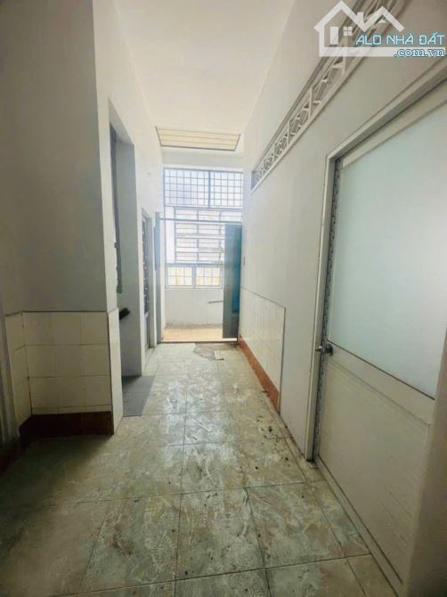 Nhà mặt tiền đường Trần Hưng Đạo, phường Đông Hòa, TP Dĩ An. 26 tỷ - 6