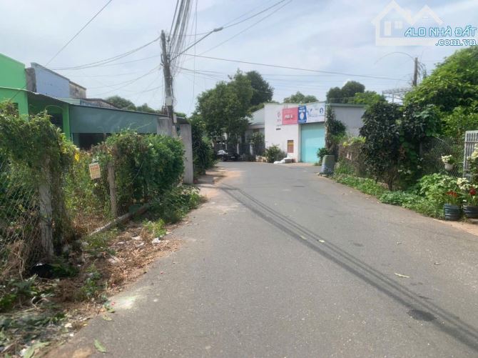 Chính chủ gửi bán lô đất đẹp tại đường nhánh bê tông, đường số 4, Tam Long – Hòa Long, Bà - 6