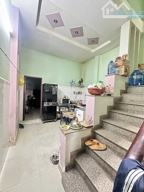 GẤP bán nhà lê văn quơi - 50m2 - đường 8m- 4 tầng - nở hậu - có phòng tầng trệt - nhỉnh 6T - 6