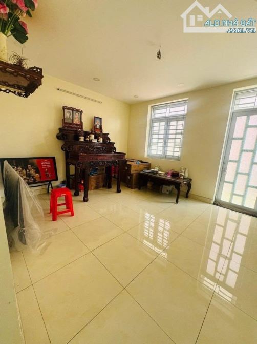 Bán nhà diện tích khủng 65m2, ngang gần 5m, 3pn, p14 Gò Vấp, chỉ 5 tỷ hơn - 6