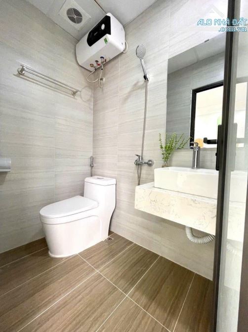 BÁN CĂN HỘ DÒNG TIỀN TRẦN CUNG BẮC TỪ LIÊM 44M- 6 TẦNG -12 PHÒNG - 12.5 TỶ. - 6