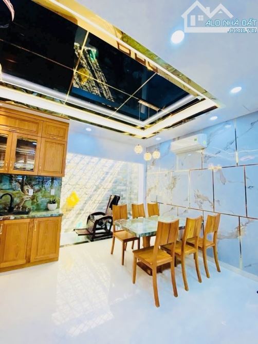 Bán nhà MT hẻm Huỳnh Tấn Phát, Nhà Bè, 6x14m, Oto đỗ cửa, Nhỉnh 9 tỷ - 6