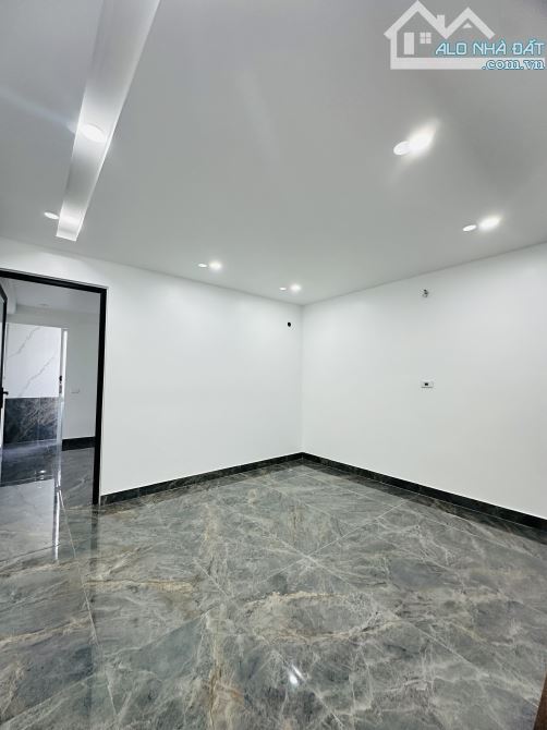⭐️1.7 tỷ-ĐỘC LẬP SÂN CỔNG VÂN TRA-AN ĐỒNG-GẦN ĐƯỜNG MÁNG NƯỚC-đường 208 ✔Công năng: 2 phòn - 6