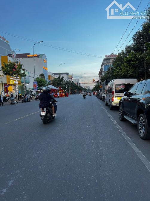 Bán nhà 1 trệt 2 lầu mặt tiền đường Võ Văn Kiệt - phường Phú Thuỷ - TP Phan Thiết - 7