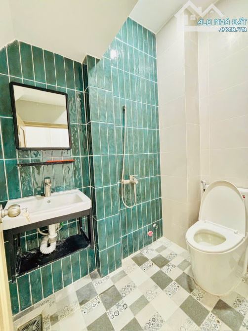 Bán nhà HXH đường Nguyễn Đình Chiểu Q3 dt(3.75 x 10m) giá 7.8 tỷ - 7
