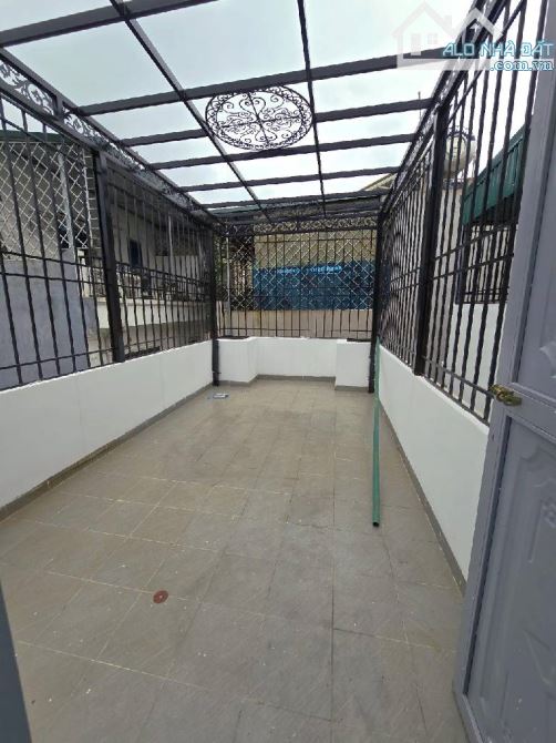 Bán nhà phố Đàm Quang Trung, 46m2- 5 tầng- hơn 8 tỷ, lô góc, gần mặt phố, AEON - 7