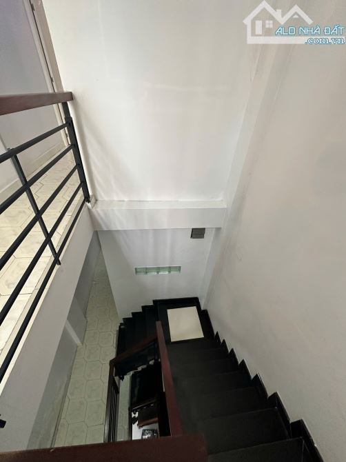 BÁN NHÀ 5PN – 2 MẶT TIỀN – NGUYỄN BIỂU Q5 -46,4m2 - GIÁ 9TỶ800 thương lượng - 7