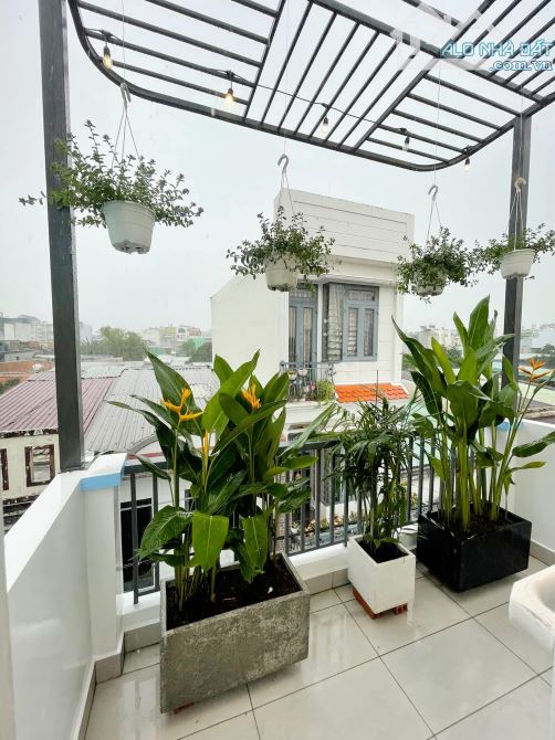 Chỉ 4,3 tỷ nhà 3 tầng hẻm 5m xe hơi tới cửa đường Bùi Quang Là Phường 12 Quận Gò Vấp - 7
