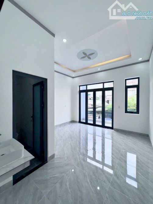 NHÀ -chính chủ bán căn nhà 1 trệt 2 lầu ( đã hoàn công) khu dân cư bửu Long biên hòa đồng - 7