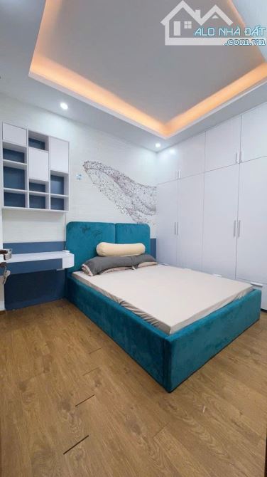 SIÊU PHẨM TT CẦU GIẤY NHÀ ĐẸP Ở NGAY  FULL NỘI THẤT 50m 6 TẦNG 10.5 TỶ THOÁNG TRƯỚC SAU - 7