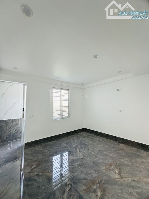 ⭐️1.7 tỷ-ĐỘC LẬP SÂN CỔNG VÂN TRA-AN ĐỒNG-GẦN ĐƯỜNG MÁNG NƯỚC-đường 208 ✔Công năng: 2 phòn - 7
