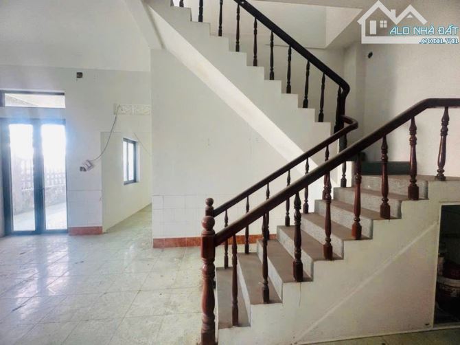 Nhà 469m2 mặt tiền Trần Hưng Đạo - 8