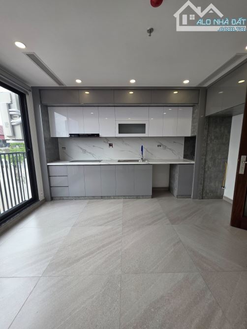 Nhà đẹp 7 tầng, thang máy, 65m, ở sướng, KD đỉnh cao, ô tô vào nhà, Hoàng Quốc Việt - 8