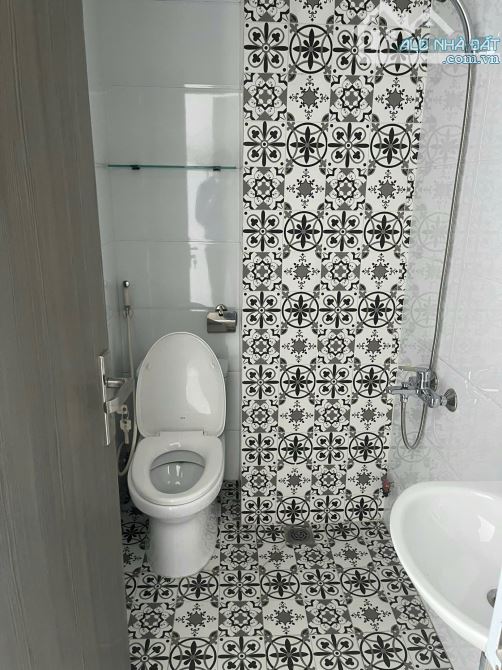 Nhà Đường Nội Bộ Phạm Văn Chí - Lửng 2 Lầu ST - Nhà mới - 8