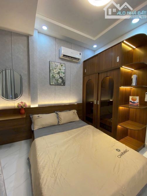 🌼 Chuẩn bị đi nước ngoài bán nhà Trần Bình Trọng - Bình Thạnh / 57,3m² / Giá 1 Tỷ 820 - 8