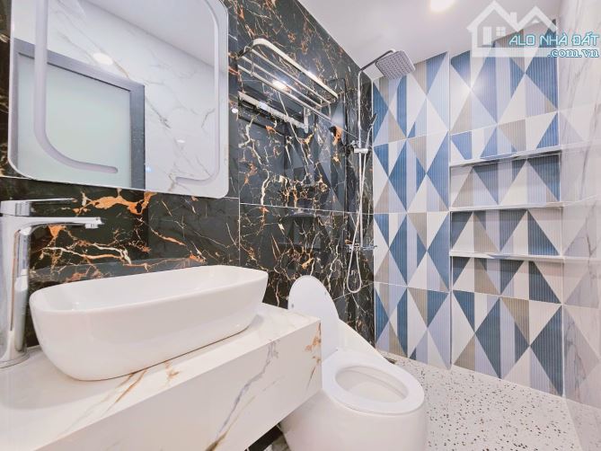 NHÀ MỚI XÂY CÒN THƠM MÙI SƠN SIÊU ĐẸP - 8