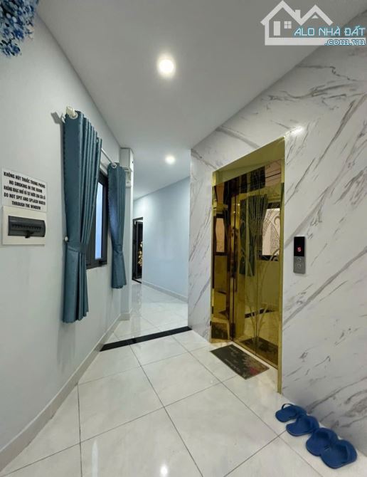 HÀNG HIẾM CHDV QUẬN 3 – MT GẦN CÁCH MẠNG THÁNG 8 – THANG MÁY – DOANH THU 1,5 TỶ/NĂM. 41 TỶ - 9
