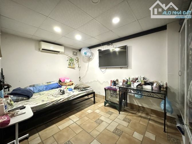 🌟 RẤT NGON – HXH CMT8 QUẬN 3 🌟 📍 Cách Mạng Tháng Tám, P.10, Q.3. • 72m² (4m x 18m) A4 - 9