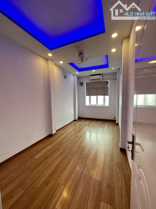 BÁN NHÀ 5PN – 2 MẶT TIỀN – NGUYỄN BIỂU Q5 -46,4m2 - GIÁ 9TỶ800 thương lượng - 9