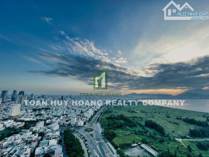 Bán căn hộ Blooming 1 phòng ngủ 77m2 Đầy đủ nội thất view biển cực đẹp - Giá 3 tỷ - 9