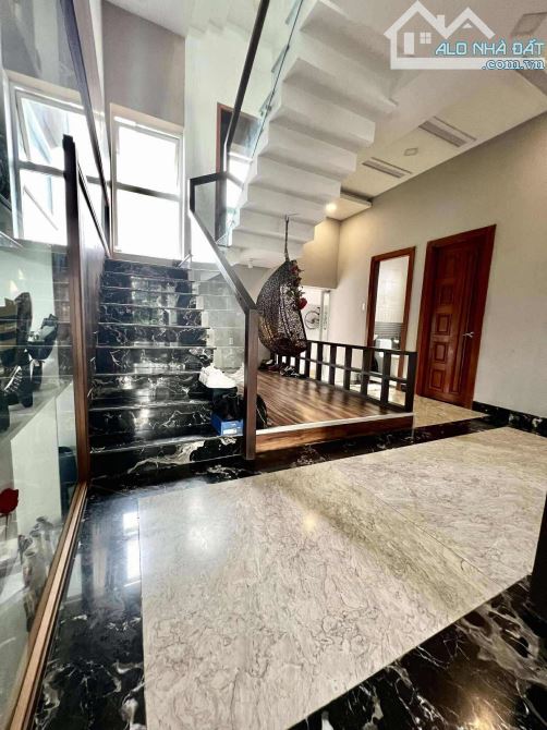BÁN SIÊU BIỆT THỰ THẠNH LỘC, QUẬN 12, VIEW SÔNG SÀI GÒN, 600M2. - 9
