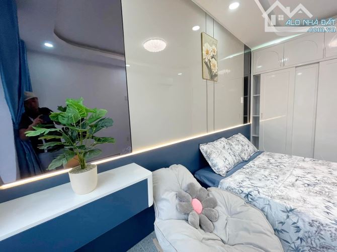 Chỉ 4,3 tỷ nhà 3 tầng hẻm 5m xe hơi tới cửa đường Bùi Quang Là Phường 12 Quận Gò Vấp - 9