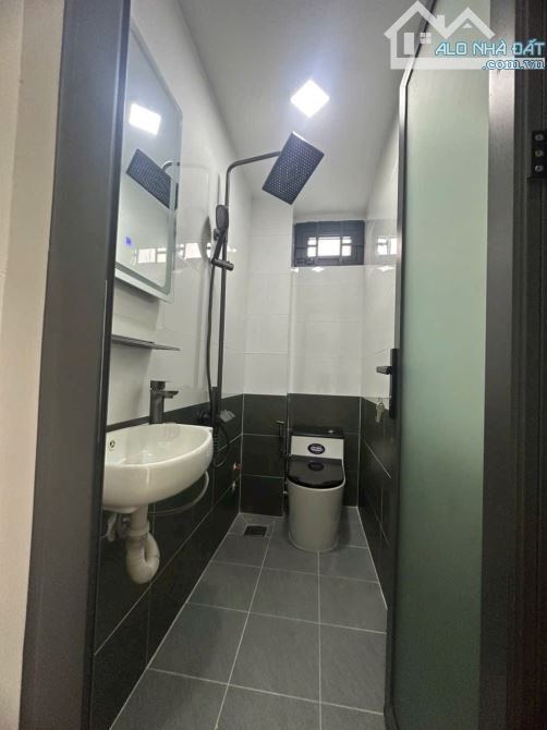 Nhà Mới Hẻm Bà Hom - 3,5x10m - 3 Tầng - Gần Chợ Phú Lâm - 9
