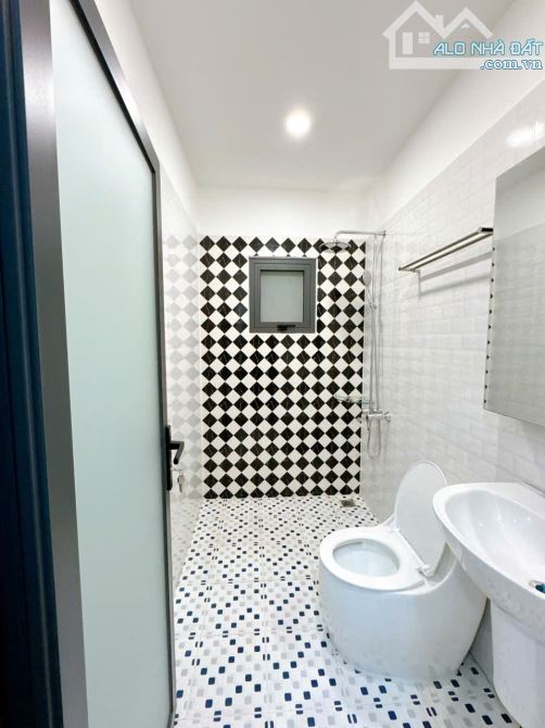 ĐƯỜNG 12m, NGUYỄN VĂN KHỐI P9, GV, 4x22m, 4 TẦNG, NHÀ MỚI, KINH DOANH TỐT -CHỈ 10,5 TỶ - 9